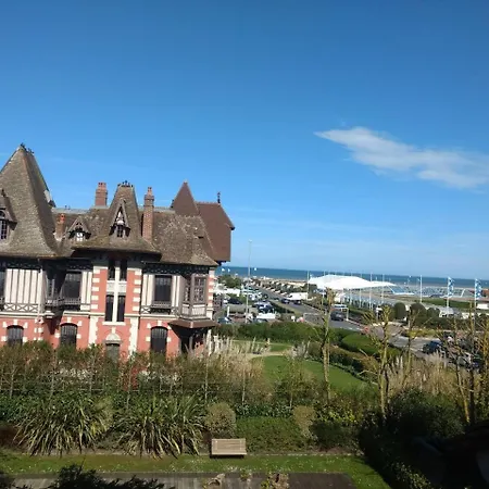 Villa Splendid In The Heart Of